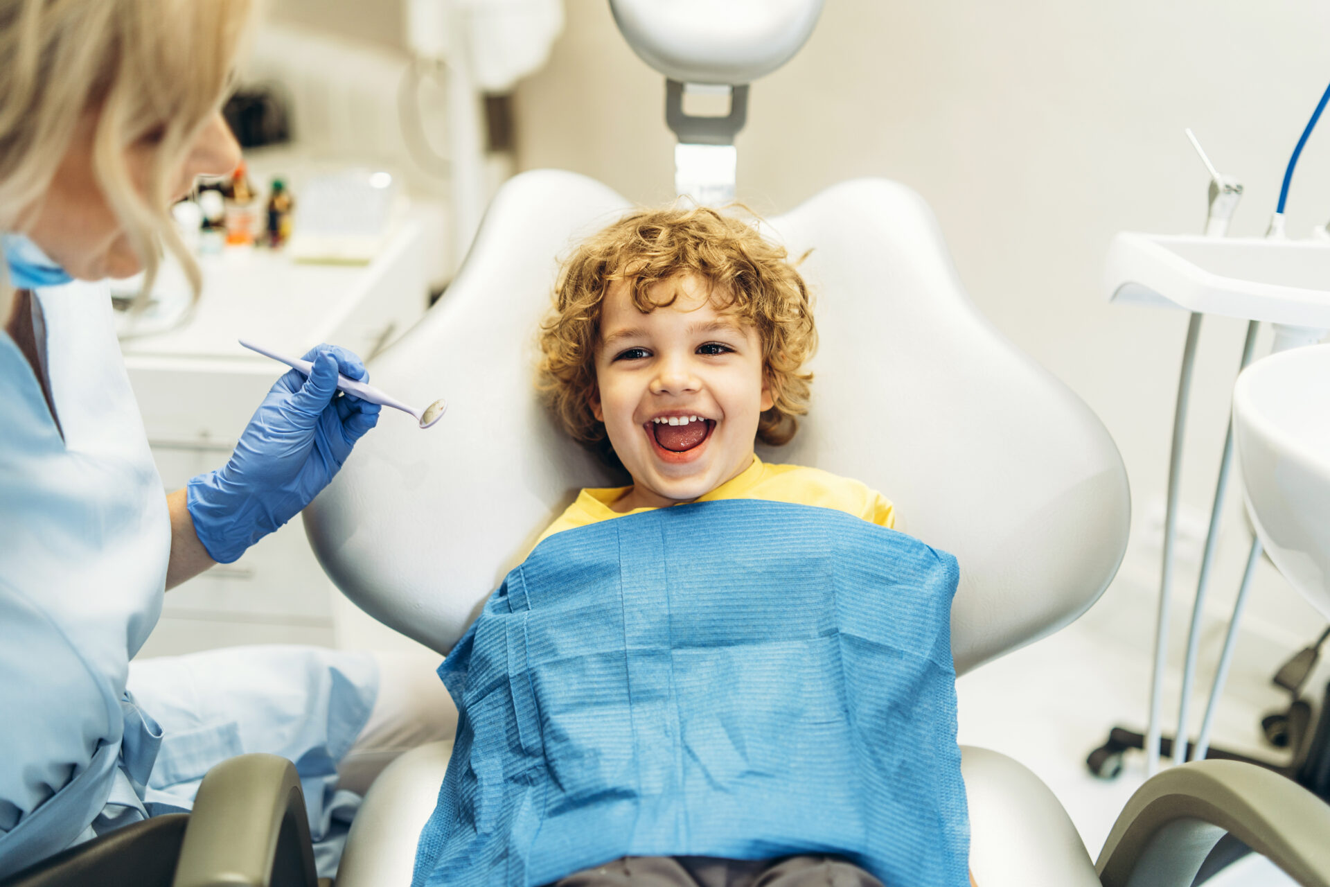 Child dental check-up