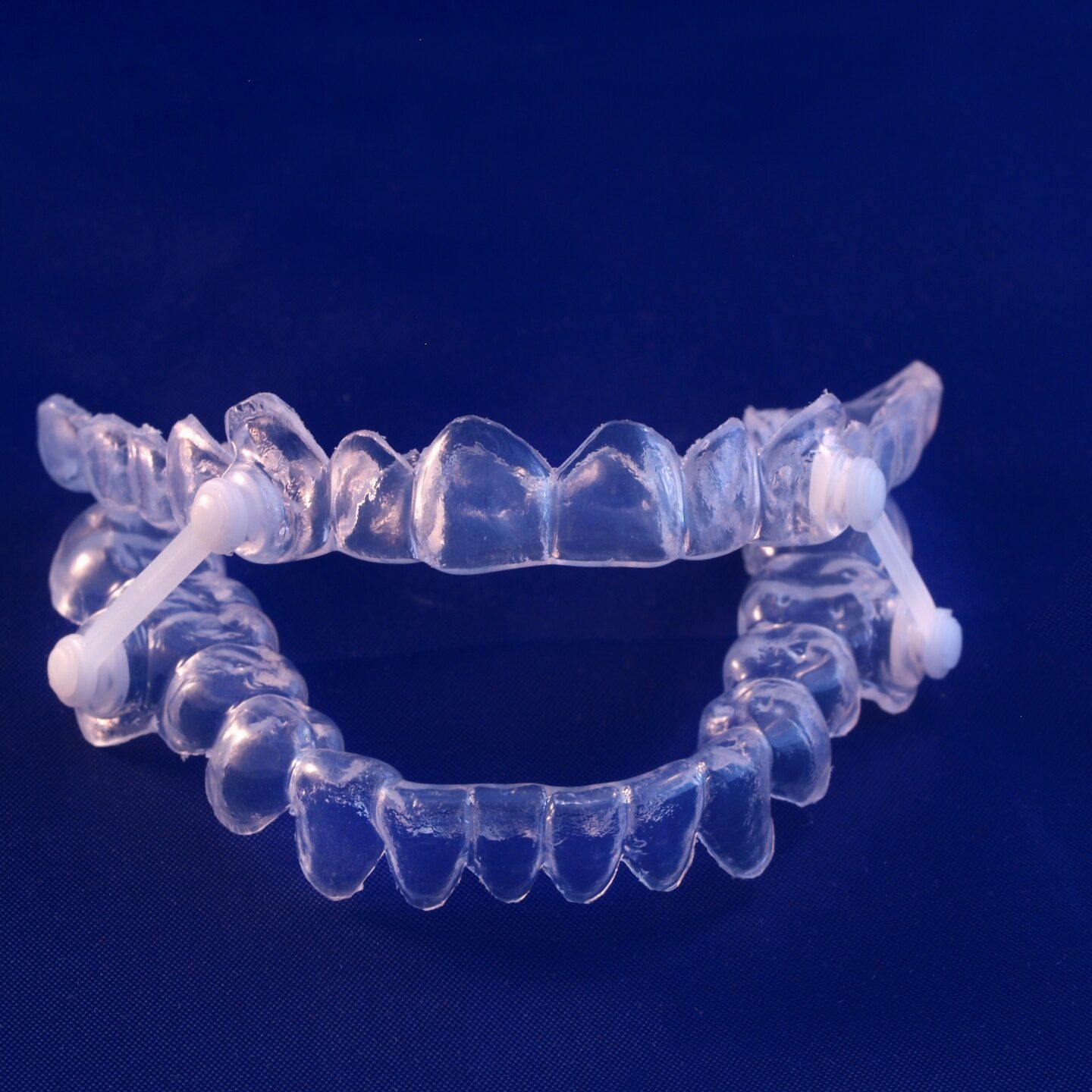 intra-oral sleep appliance